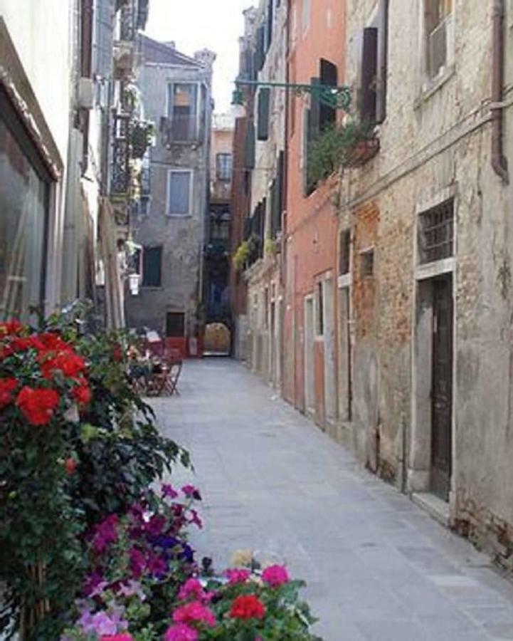Ca' San Silvestro 2 Terrazze Nel Cuore Di Venezia 외부 사진