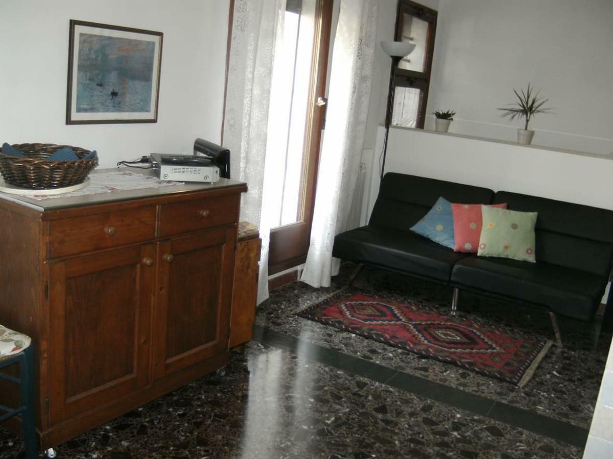 Ca' San Silvestro 2 Terrazze Nel Cuore Di Venezia 외부 사진